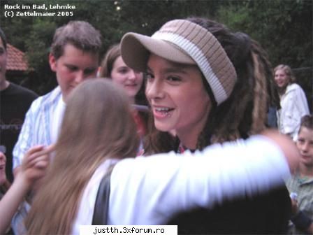 Hai sa punem poze super cu tommy - cotzoharlo!!pleak d langa tommy meu~~:x:x:x:x - just love 4 Tom