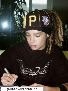 Hai sa punem poze super cu tommy - Alexutzy - just love 4 Tom