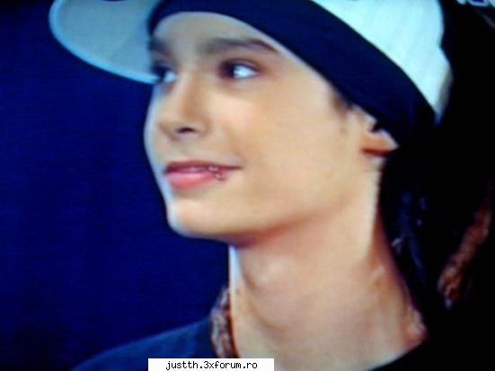 Hai sa punem poze super cu tommy - ^mistique^ - just love 4 Tom