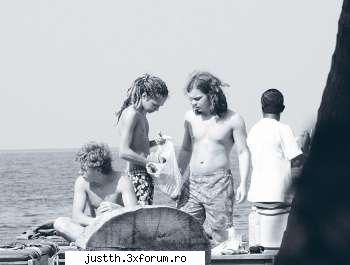 Hai sa punem poze super cu tommy - Alexutzy - just love 4 Tom