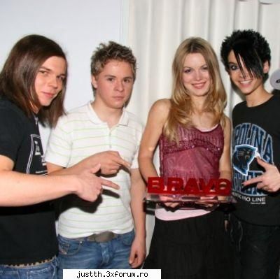 Si Georg si Gustav sunt tari!! - bineinteles ca conteaza si ei fiecare e - they count 2 (Gustav and Georg)
