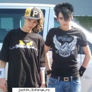 aha .da u didy catzi ani ai ? yo am 14 .uite o poza q tom si bill .yo il iubi p bill .da mi-a fost